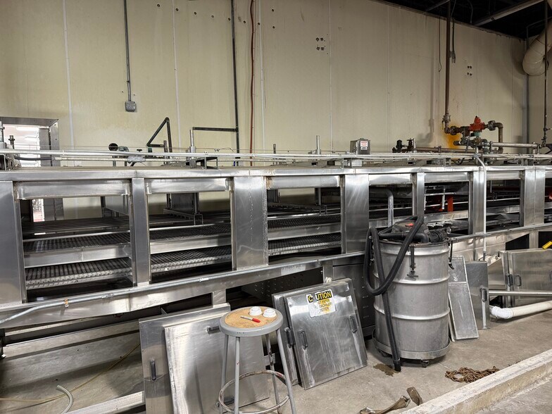 More Photos Of 4001 N American St, Philadelphia Warehouse For Lease