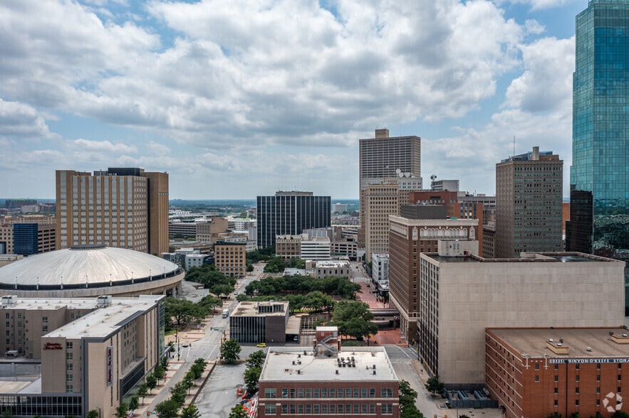 More Photos Of 907 Houston St, Fort Worth Loft Creative Space For Lease