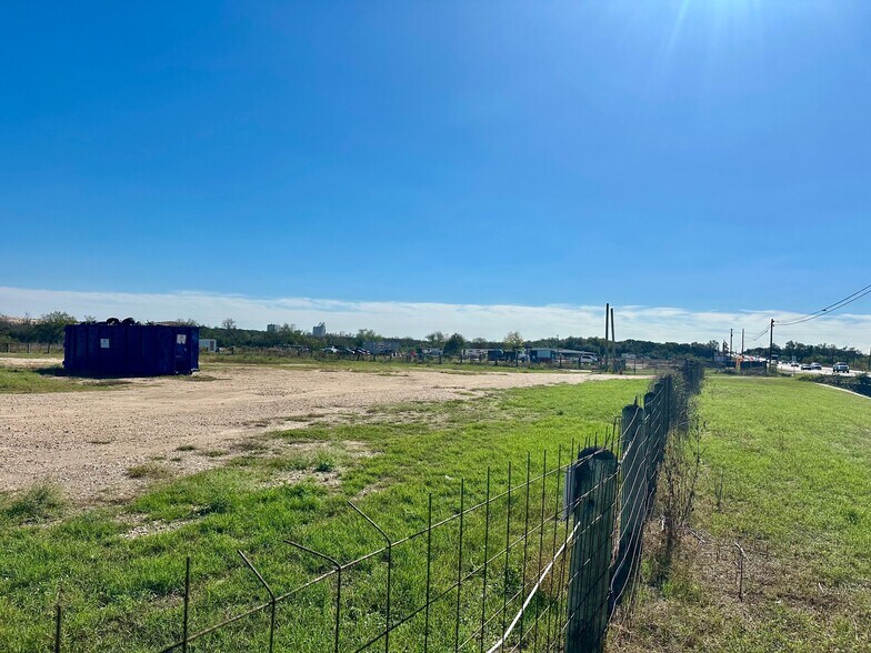 More Photos Of 1750 Farm To Market 1626, Buda Land For Lease