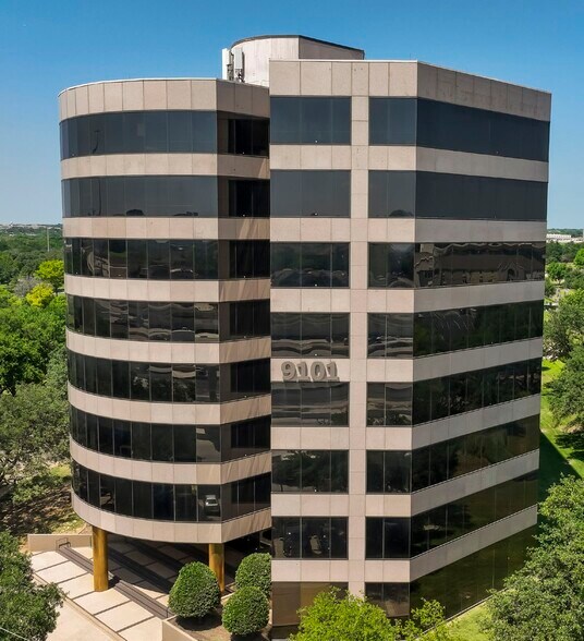 More Photos Of 9101 Lyndon B Johnson Fwy, Dallas Coworking Space