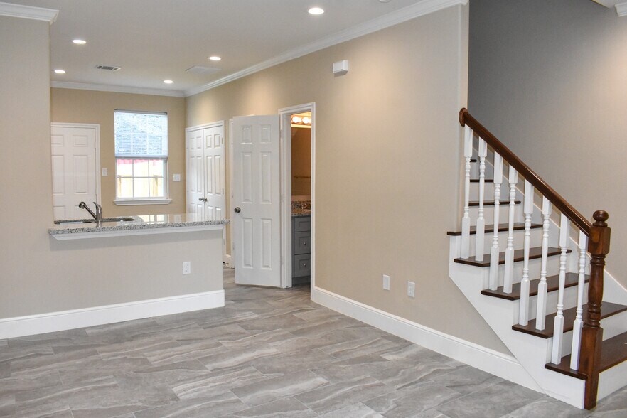 More Photos Of , Bacliff Multifamily For Sale