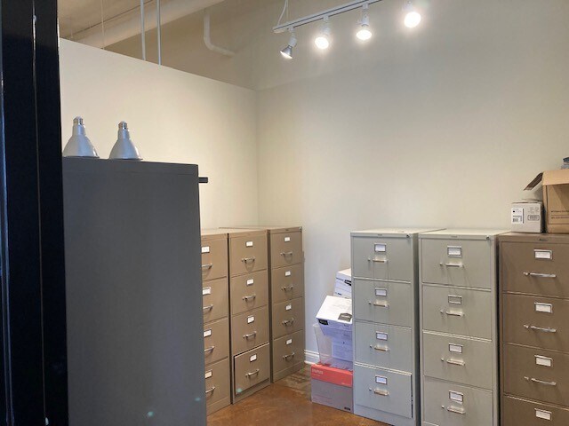 More Photos Of 345 Frazier Ave, Chattanooga Storefront Retail Office For Lease