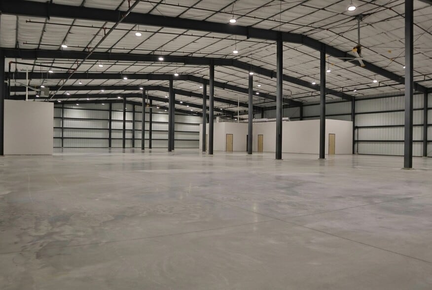 More Photos Of 251 Price Rd, Lexington Warehouse For Lease