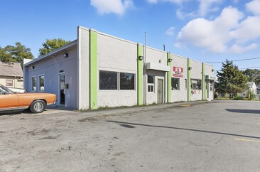 More Photos Of 3509 N 30th St, Omaha General Retail For Sale