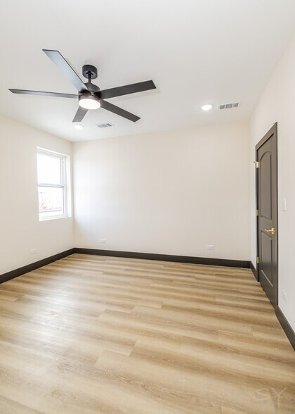 More Photos Of 5637 Prairie ave, Chicago Multifamily For Sale