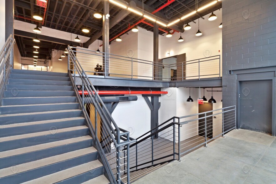 More Photos Of 1519 Decatur St, Ridgewood Loft Creative Space For Lease