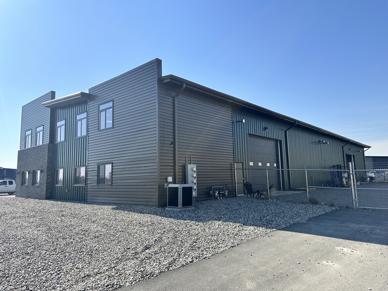 More Photos Of 6604 Western Way, Billings Warehouse For Lease