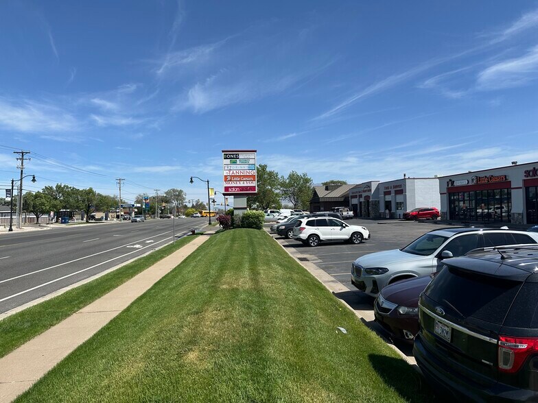 More Photos Of 4860-4876 S 1900 W, Roy Unknown For Lease