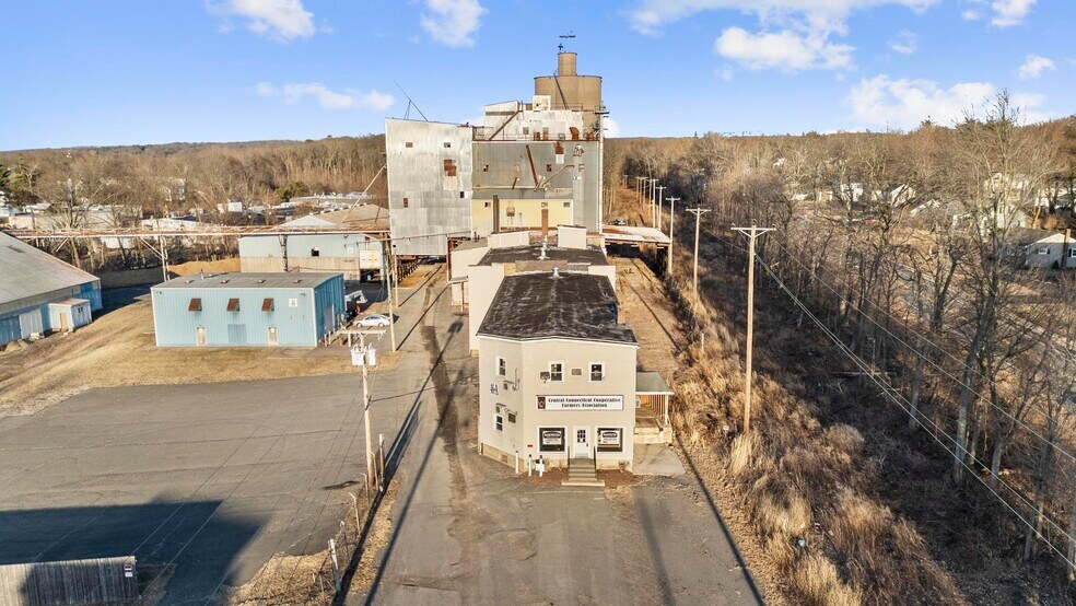 More Photos Of 46 Apel Pl, Manchester Warehouse For Sale