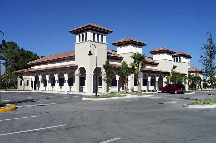 More Photos Of 8976 Conroy Windermere Rd, Orlando Medical For Lease