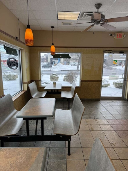 More Photos Of 19 Forgham St, Lyons Fast Food For Sale