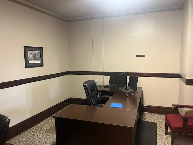 More Photos Of 414 Bank NE st, Decatur Office Residential For Sale