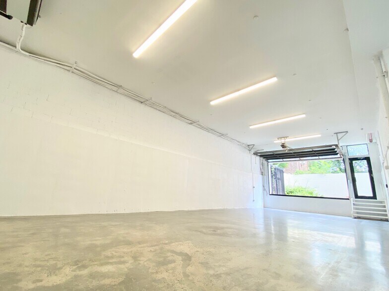 More Photos Of 888 Lorimer St, Brooklyn Loft Creative Space For Lease