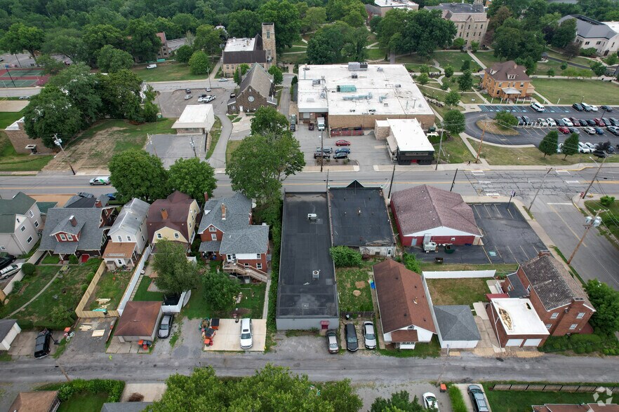 More Photos Of 3211 4th Ave, Beaver Falls Storefront Retail Office For Lease