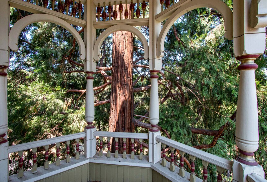 More Photos Of 608 W 6th St, The Dalles Specialty For Sale