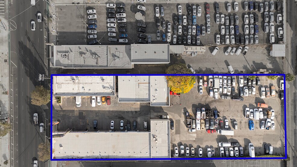 More Photos Of , Reseda General Retail For Sale