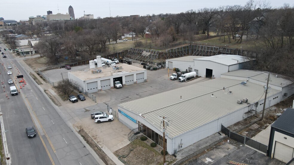 More Photos Of 1700 2nd Ave, Des Moines Warehouse For Sale