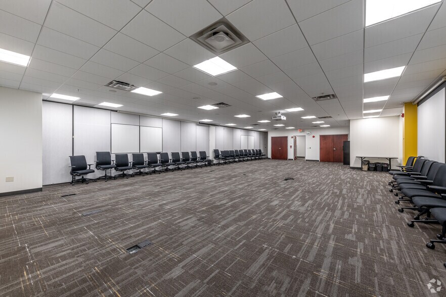 More Photos Of 4500 Munson St, Canton Office For Lease