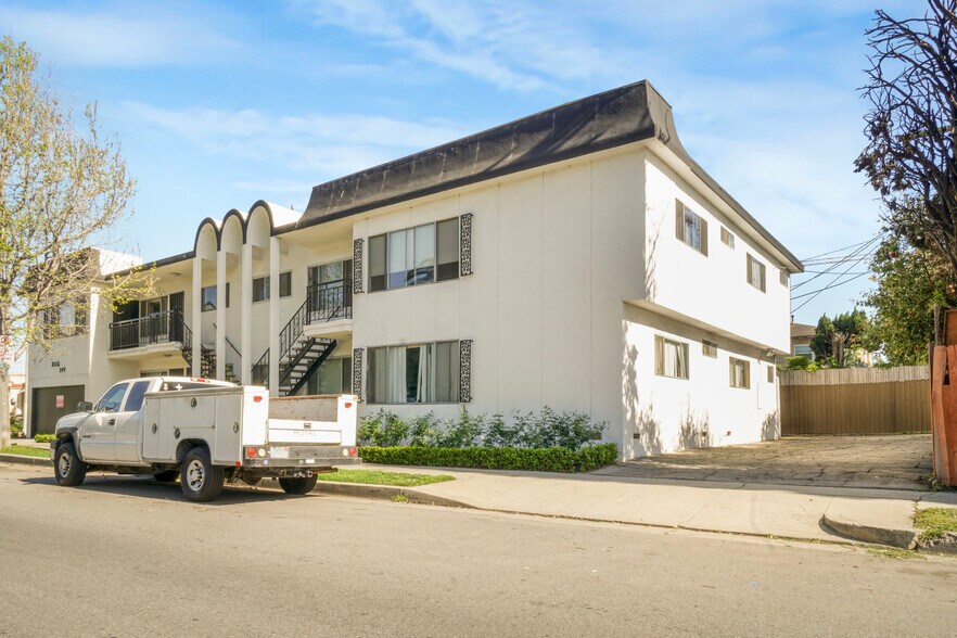 More Photos Of 3115 Ivy St, Los Angeles Apartments For Sale