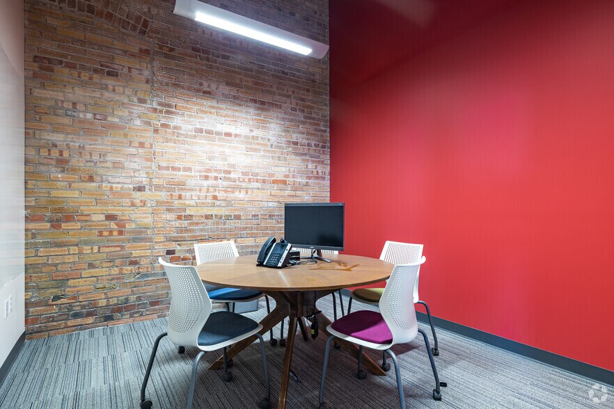 More Photos Of 225-251 E 20th St, Ogden Office For Lease