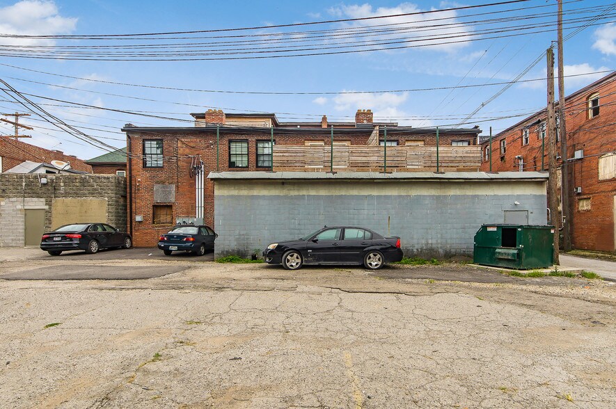 More Photos Of 1555-1563 N 4th St, Columbus Apartments For Sale