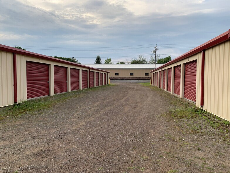 More Photos Of 74 Mitchell, Oswego Self Storage For Sale