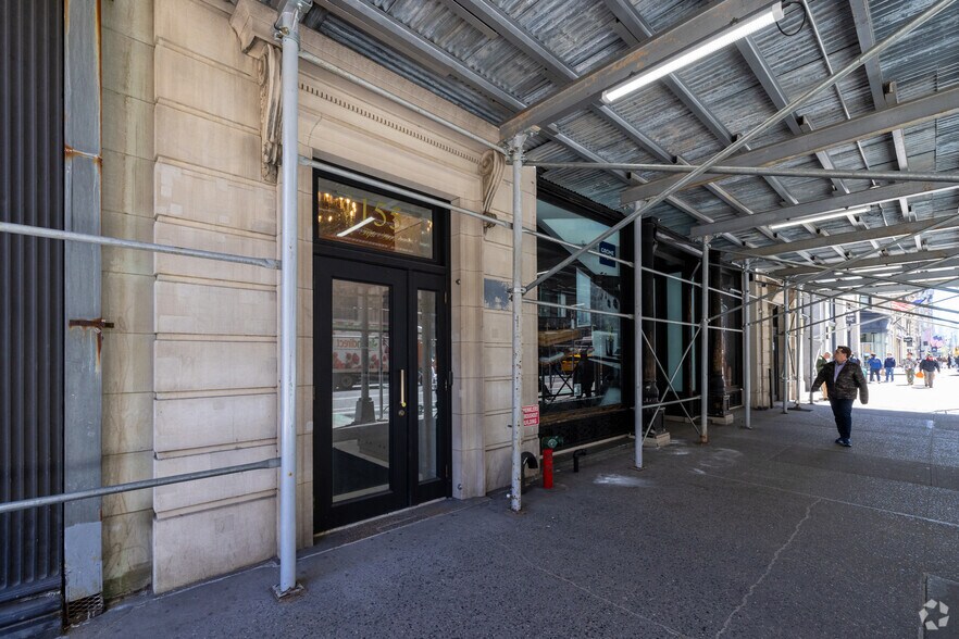 More Photos Of 155 Fifth Ave, New York Office For Lease