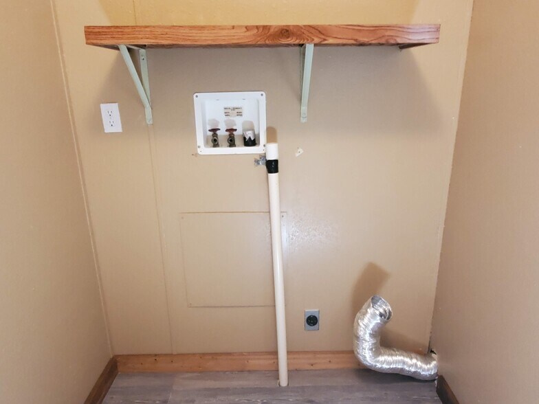 More Photos Of 138 Grey Moss Ct, Ingram Apartments For Sale