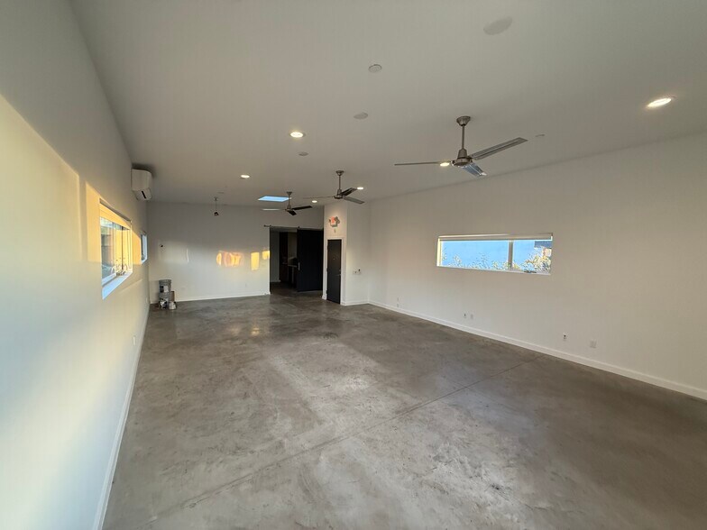 More Photos Of 5408 Sepulveda Blvd, Culver City Office For Lease
