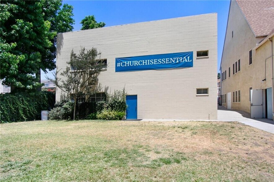 More Photos Of 724 S Glenoaks Blvd, Burbank Specialty For Sale