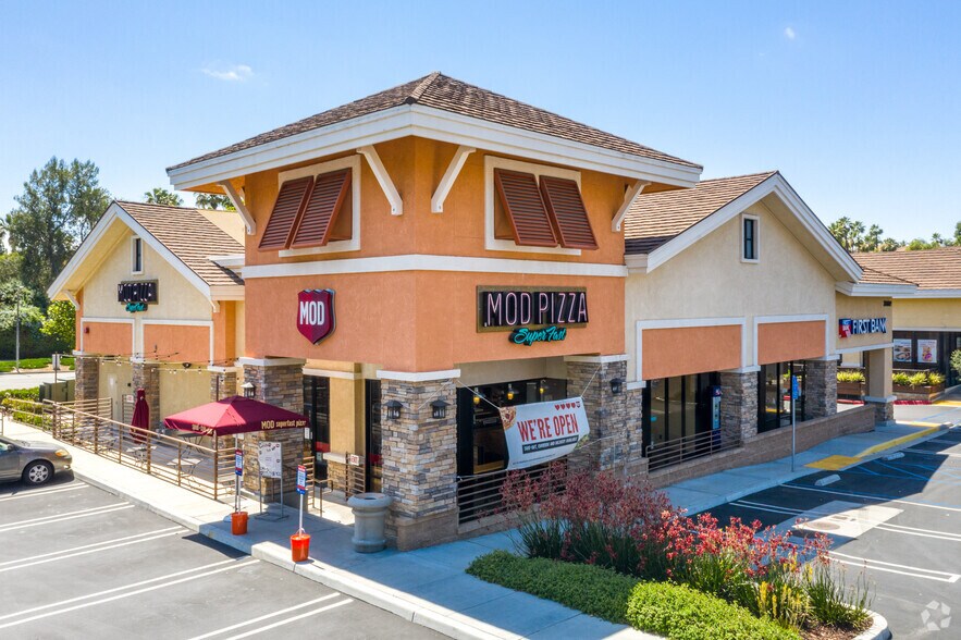 More Photos Of 26534-26562 Moulton Pky, Laguna Hills Unknown For Lease