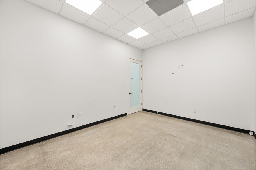 More Photos Of 701 Texas St, Redlands Office For Sale