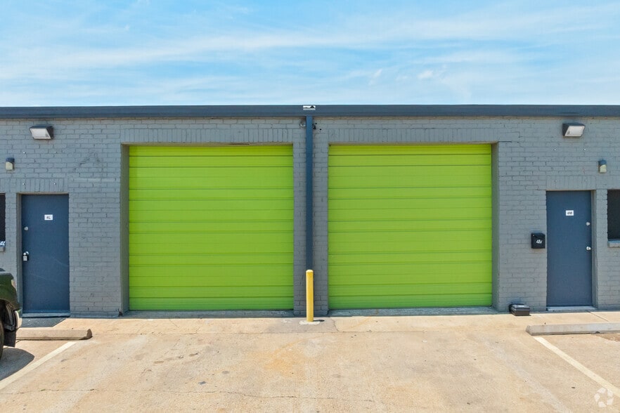 More Photos Of 14518 Hempstead Hwy, Houston Unknown For Lease