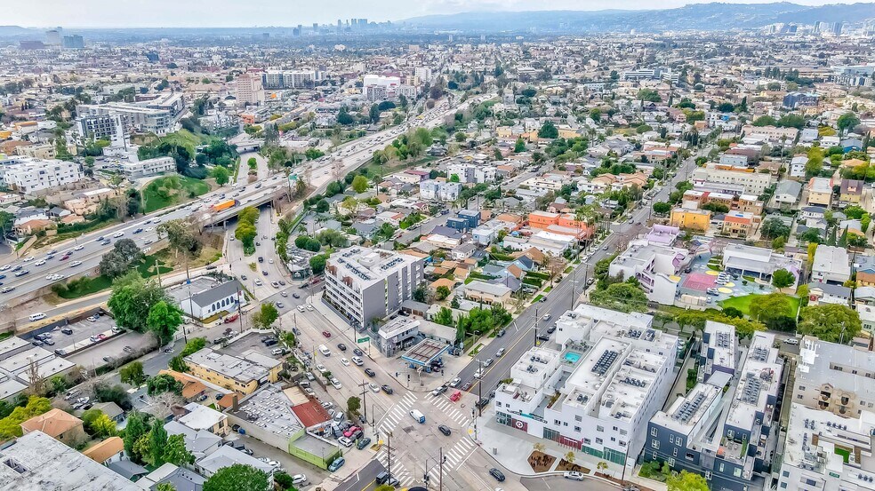 More Photos Of 520 Silver Lake Blvd, Los Angeles Auto Repair For Sale