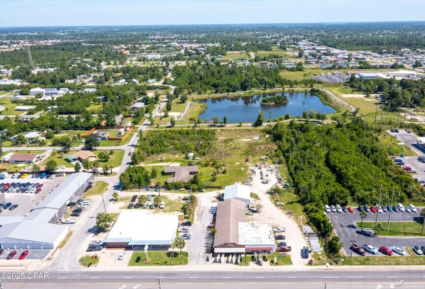 More Photos Of 2515 E 15th St, Panama City Freestanding For Sale