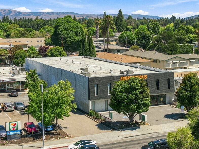 More Photos Of 902 S Bascom Ave, San Jose Industrial For Lease