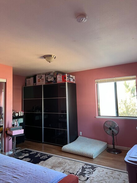 More Photos Of 617 16th St, Richmond Apartments For Sale