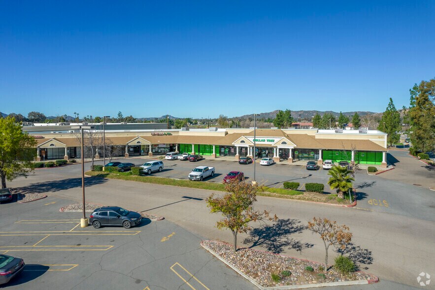 More Photos Of 1853-1855 Main St, Ramona Unknown For Lease