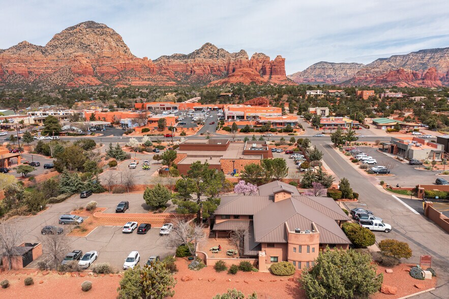 More Photos Of 75 Kallof Pl, Sedona Loft Creative Space For Lease