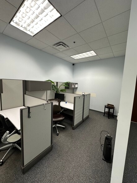 More Photos Of 4229 Lafayette Center Dr, Chantilly Office For Sale