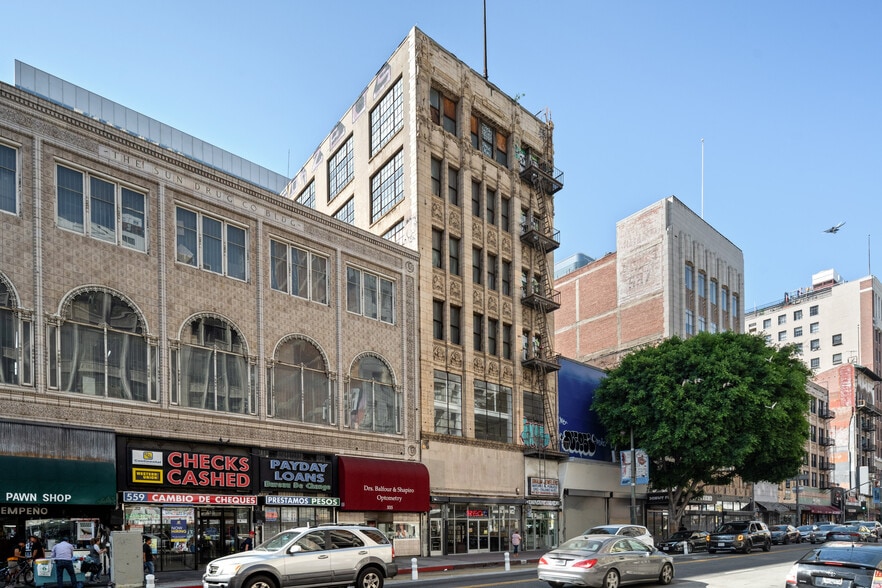 More Photos Of 551-553 S Broadway, Los Angeles Storefront Retail Office For Sale