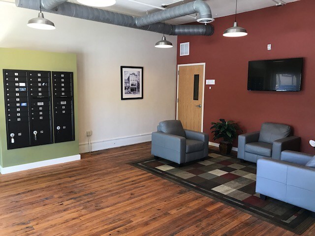 More Photos Of 187-191 Main St, Emmaus Coworking Space