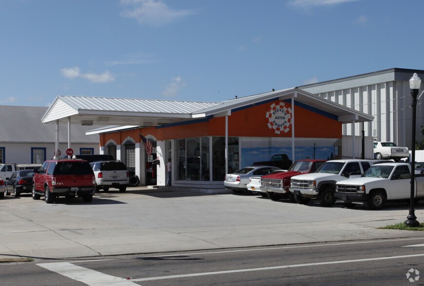 More Photos Of 305 Tamiami Trl, Punta Gorda Auto Repair For Sale