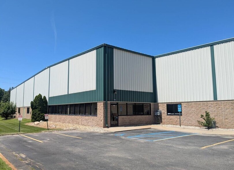 More Photos Of 12801 Silver Lake Rd, Brighton Manufacturing For Sale