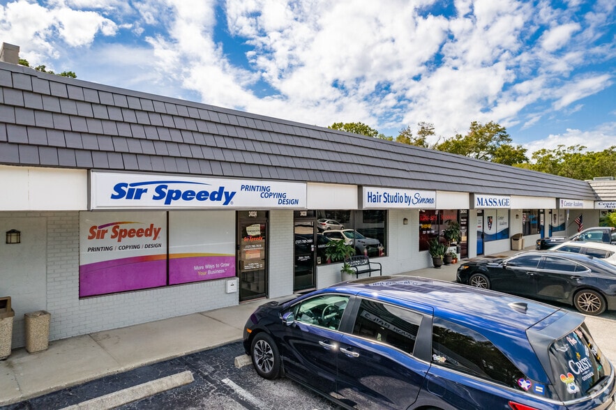 More Photos Of 34010-34088 US Highway 19 N, Palm Harbor Storefront Retail Office For Lease