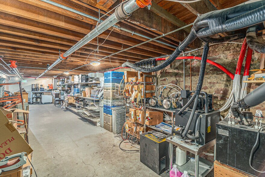 More Photos Of 380 Main St, Longmont Restaurant For Lease