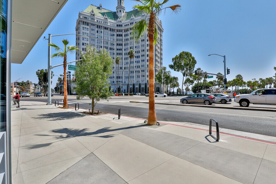 More Photos Of 777 E Ocean Blvd, Long Beach Apartments For Lease