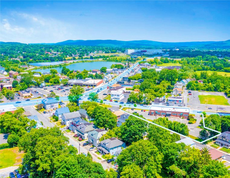 More Photos Of 20 Elm St, Pittsfield Medical For Sale