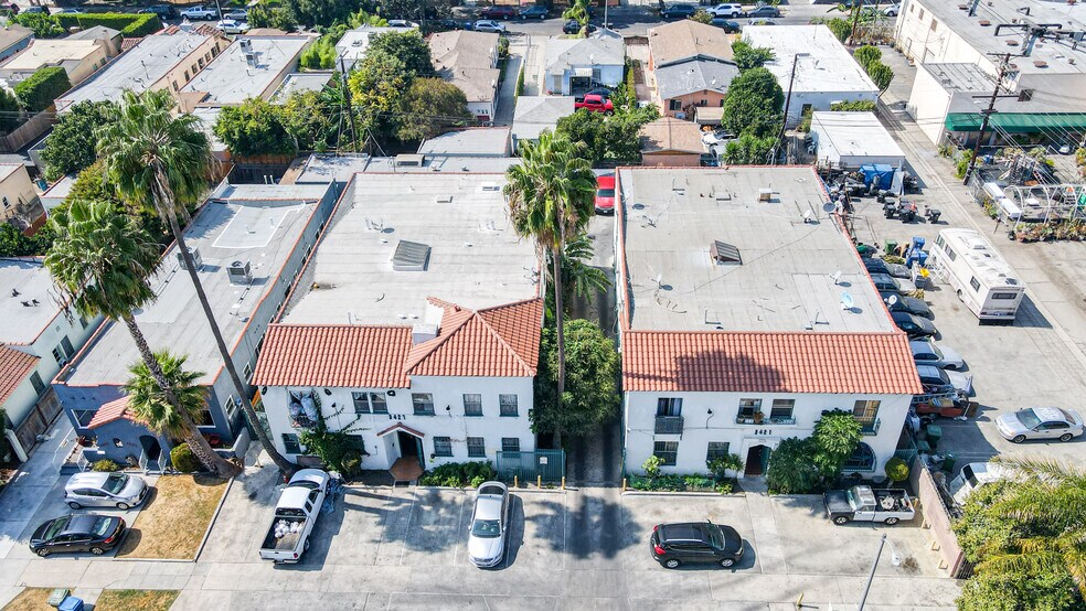 More Photos Of , Los Angeles Multifamily For Sale