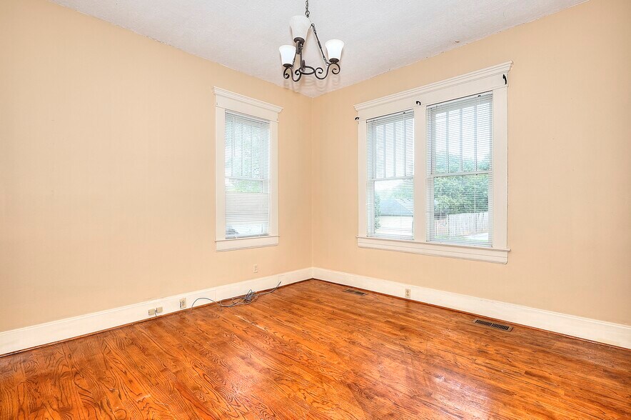 More Photos Of 338 N Broad St, Monroe Office Residential For Sale